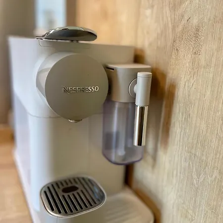 Feels Like * غراتس